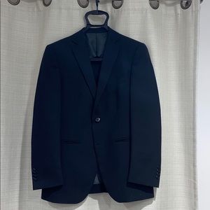 Full Summer Suit - Premium Quality - Hardly Used